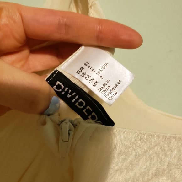 Flowy Romper - Picture 5 of 5